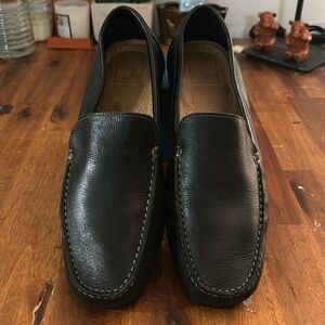 Excellent Condition 14th&Union Men's Black Leather Driving Slip On Shoes...10..